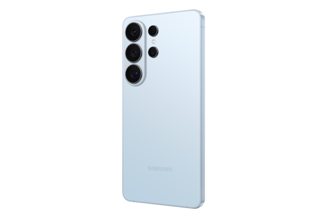 Official Samsung product image for Galaxy S26 Ultra 512GB